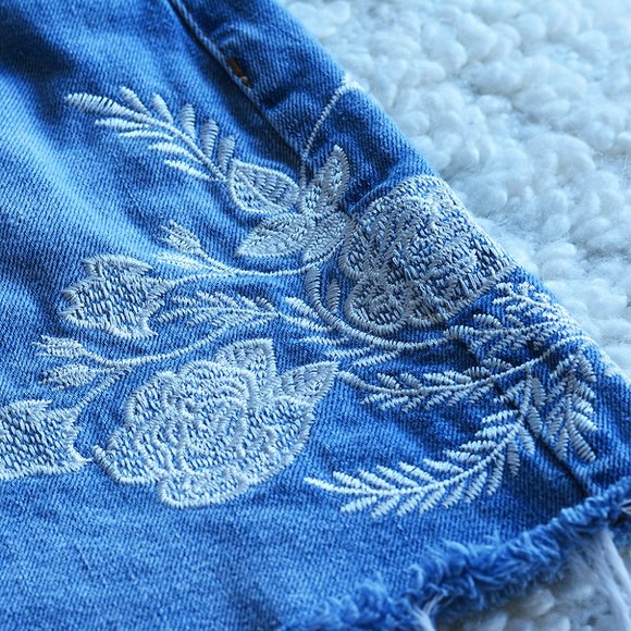 Topshop MOTO Embroidered Denim Skirt - Picture 5 of 7